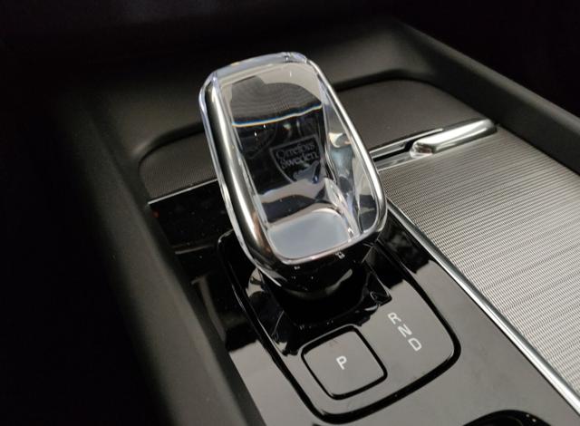 VOLVO XC60 usata, con Luci diurne LED
