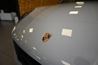 PORSCHE Macan usata 12
