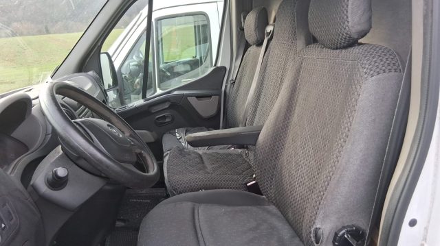 OPEL Movano usata, con Bracciolo