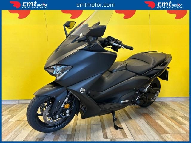 YAMAHA T-Max 560 usata 1