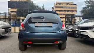 LANCIA Ypsilon usata, con Autoradio