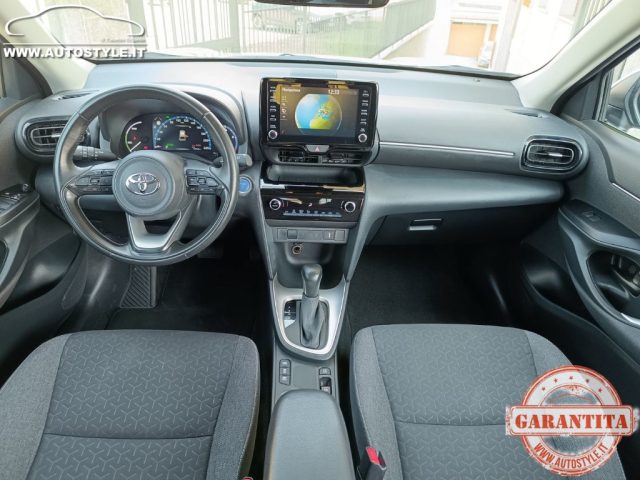 TOYOTA Yaris Cross usata, con Controllo automatico clima