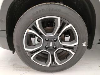 JEEP Avenger usata, con Controllo automatico clima