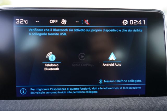 PEUGEOT 3008 usata, con Sistema di navigazione
