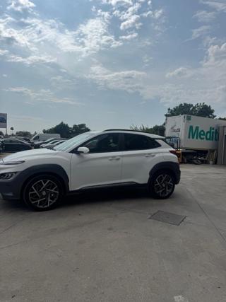 HYUNDAI Kona usata, con Airbag