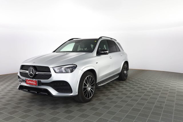 MERCEDES-BENZ CLA usata 0
