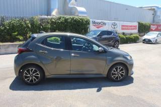 TOYOTA Yaris usata, con Bracciolo