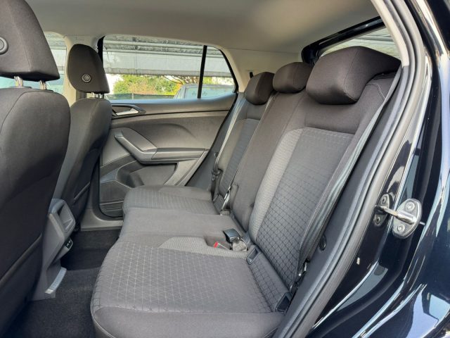 VOLKSWAGEN T-Cross usata 11