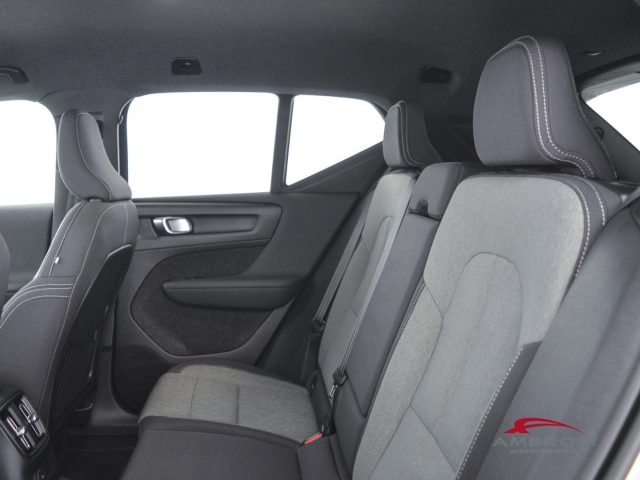 VOLVO XC40 usata 9