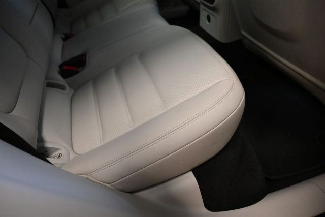 PORSCHE Macan usata 168