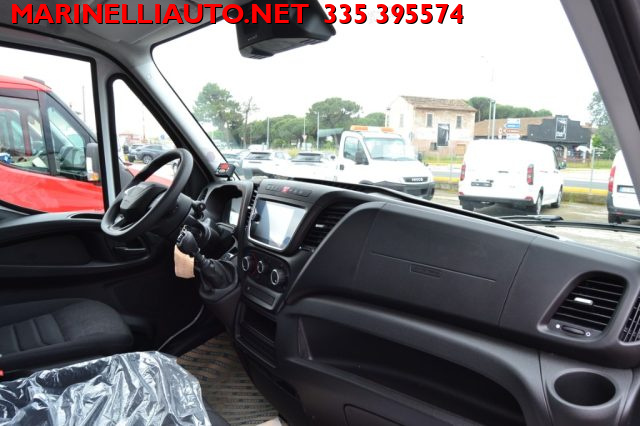 IVECO Daily usata, con Sensori di parcheggio posteriori