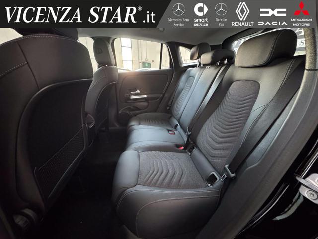 MERCEDES-BENZ GLA 180 usata, con Chiusura centralizzata