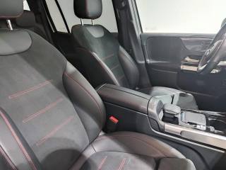 MERCEDES-BENZ GLB 220 usata, con Chiusura centralizzata