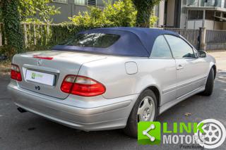 MERCEDES-BENZ CLK 200 usata, con Autoradio