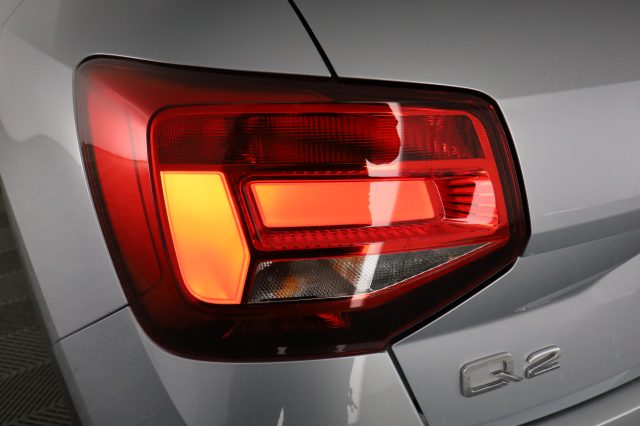 AUDI Q2 usata 9
