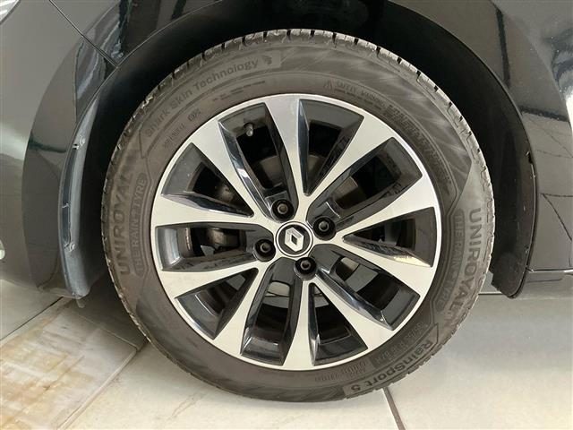 RENAULT Clio usata, con Climatizzatore