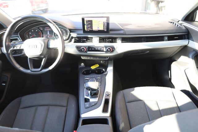 AUDI A4 usata, con USB