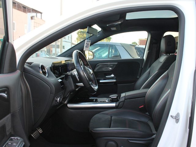 MERCEDES-BENZ GLA 200 usata, con Controllo automatico clima