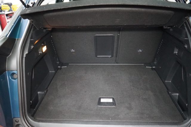 PEUGEOT 3008 usata, con Bracciolo