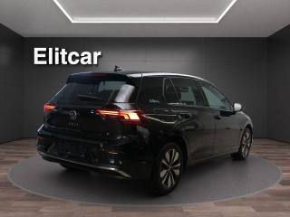 VOLKSWAGEN Golf usata, con Autoradio