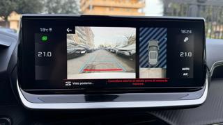 PEUGEOT 2008 usata, con Controllo automatico clima