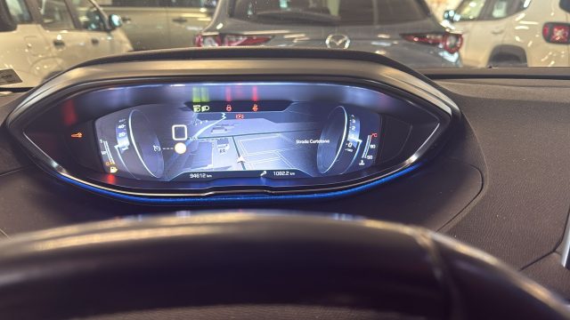 PEUGEOT 3008 usata, con Cerchi in lega
