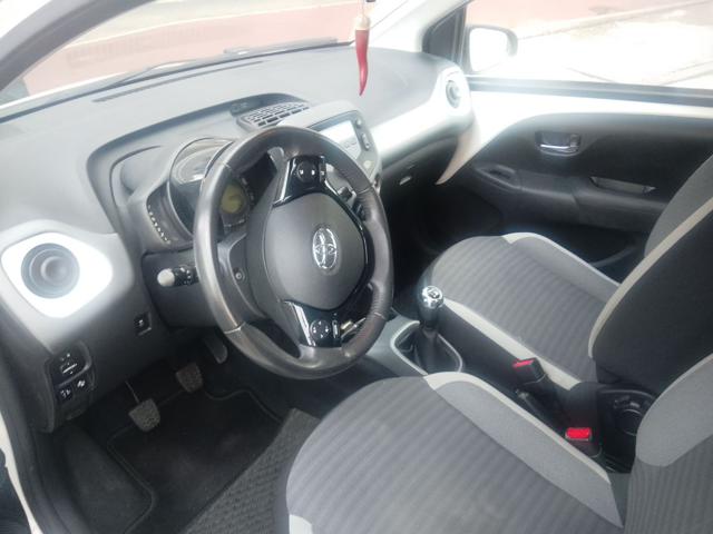 TOYOTA Aygo usata, con Chiusura centralizzata