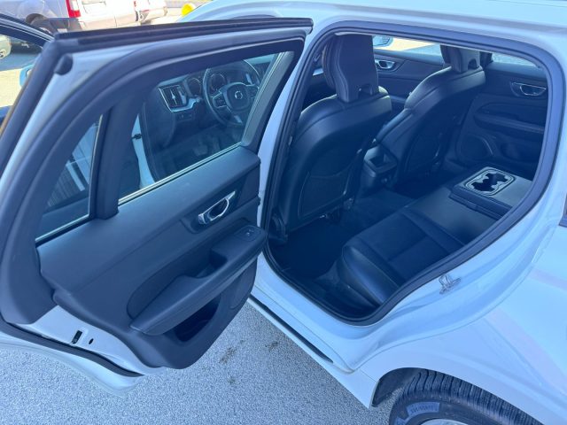 VOLVO V60 usata, con Portapacchi