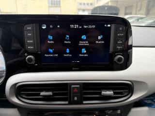 HYUNDAI i10 usata, con Autoradio digitale