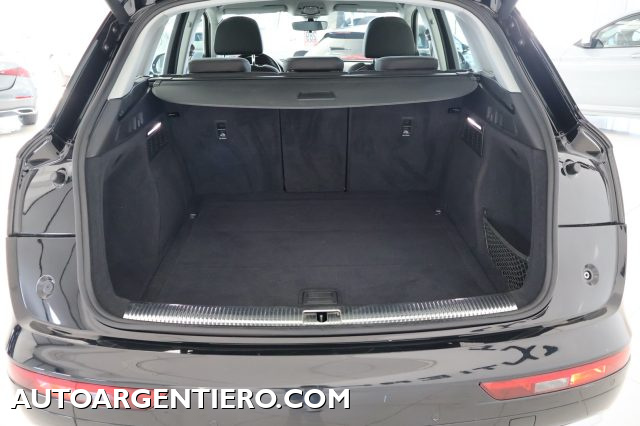 AUDI Q5 usata, con Specchietti laterali elettrici