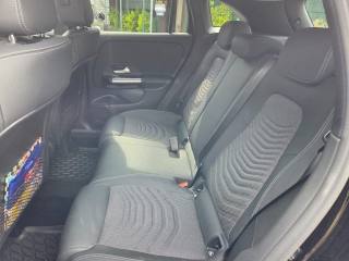 MERCEDES-BENZ GLA 180 usata, con ESP