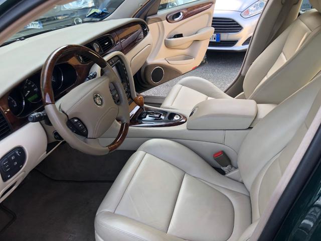 JAGUAR XJ8 usata, con Climatizzatore