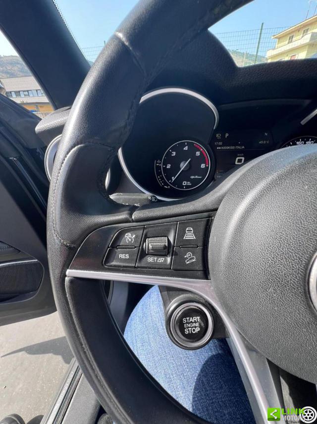 ALFA ROMEO Stelvio usata, con Touch screen