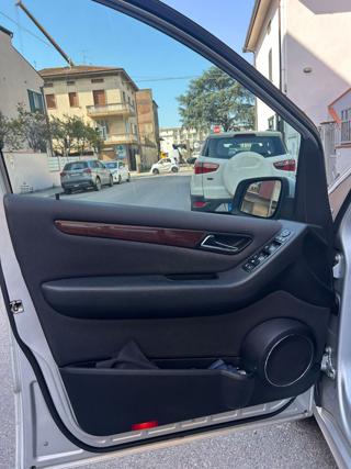 MERCEDES-BENZ A 160 usata, con Specchietti laterali elettrici