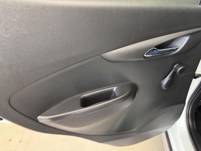 OPEL Karl usata, con Sedile posteriore sdoppiato