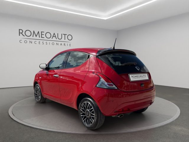 LANCIA Ypsilon usata, con Autoradio