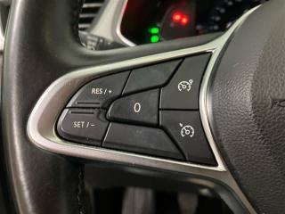 RENAULT Captur usata, con Sensori di parcheggio posteriori