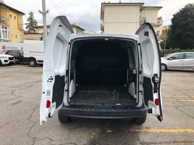 RENAULT Kangoo usata, con Servosterzo