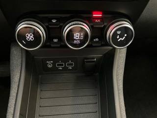 RENAULT ZOE usata, con Sensori di parcheggio posteriori