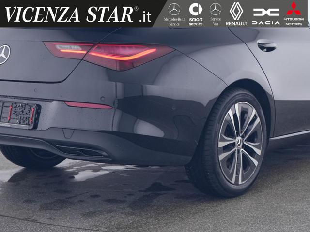 MERCEDES-BENZ CLA 180 usata, con Alzacristalli elettrici