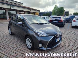 TOYOTA Yaris usata, con Autoradio
