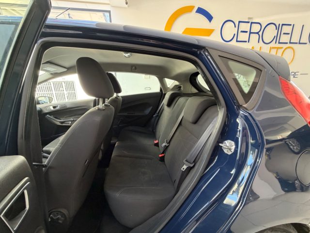 FORD Fiesta usata, con Sedile posteriore sdoppiato