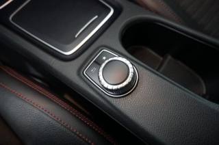 MERCEDES-BENZ GLA 200 usata, con Sedile posteriore sdoppiato