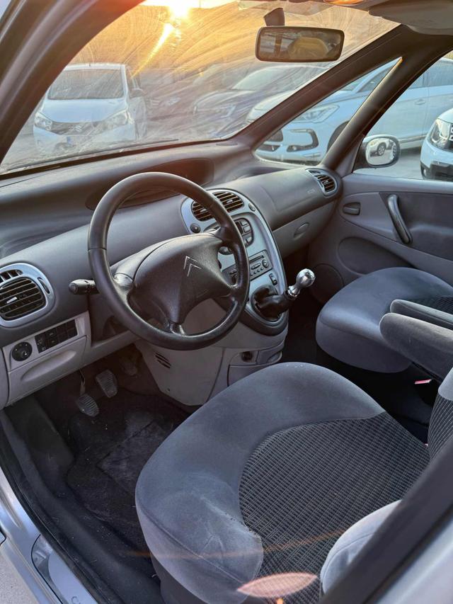CITROEN Xsara Picasso usata, con Autoradio