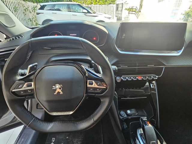PEUGEOT 2008 usata, con MP3