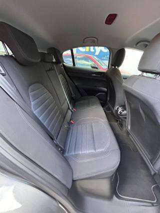 ALFA ROMEO Stelvio usata, con Controllo trazione