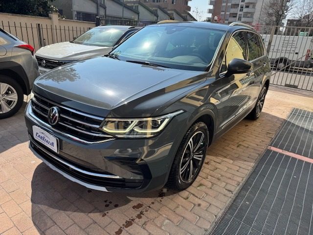 VOLKSWAGEN Tiguan usata, con ABS