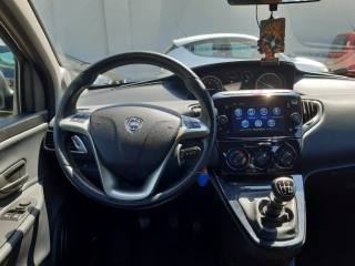 LANCIA Ypsilon usata, con Boardcomputer
