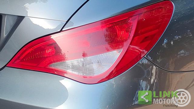 MERCEDES-BENZ CLA 200 usata, con Controllo trazione
