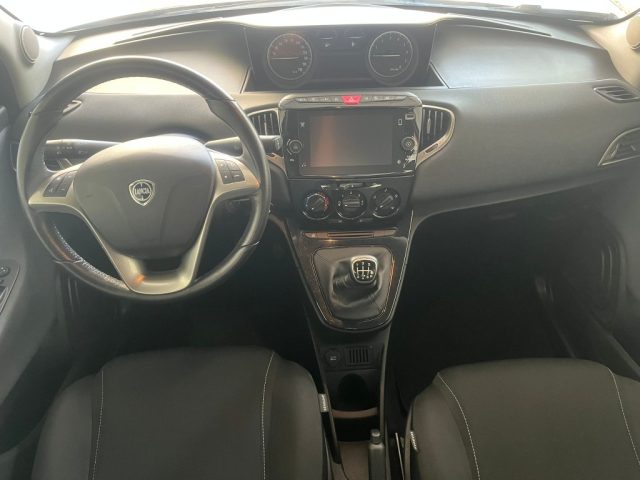 LANCIA Ypsilon usata 13